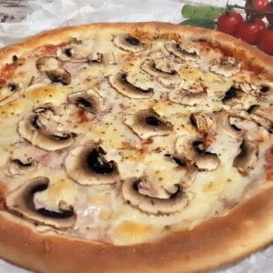 Sonkás-Gombás pizza